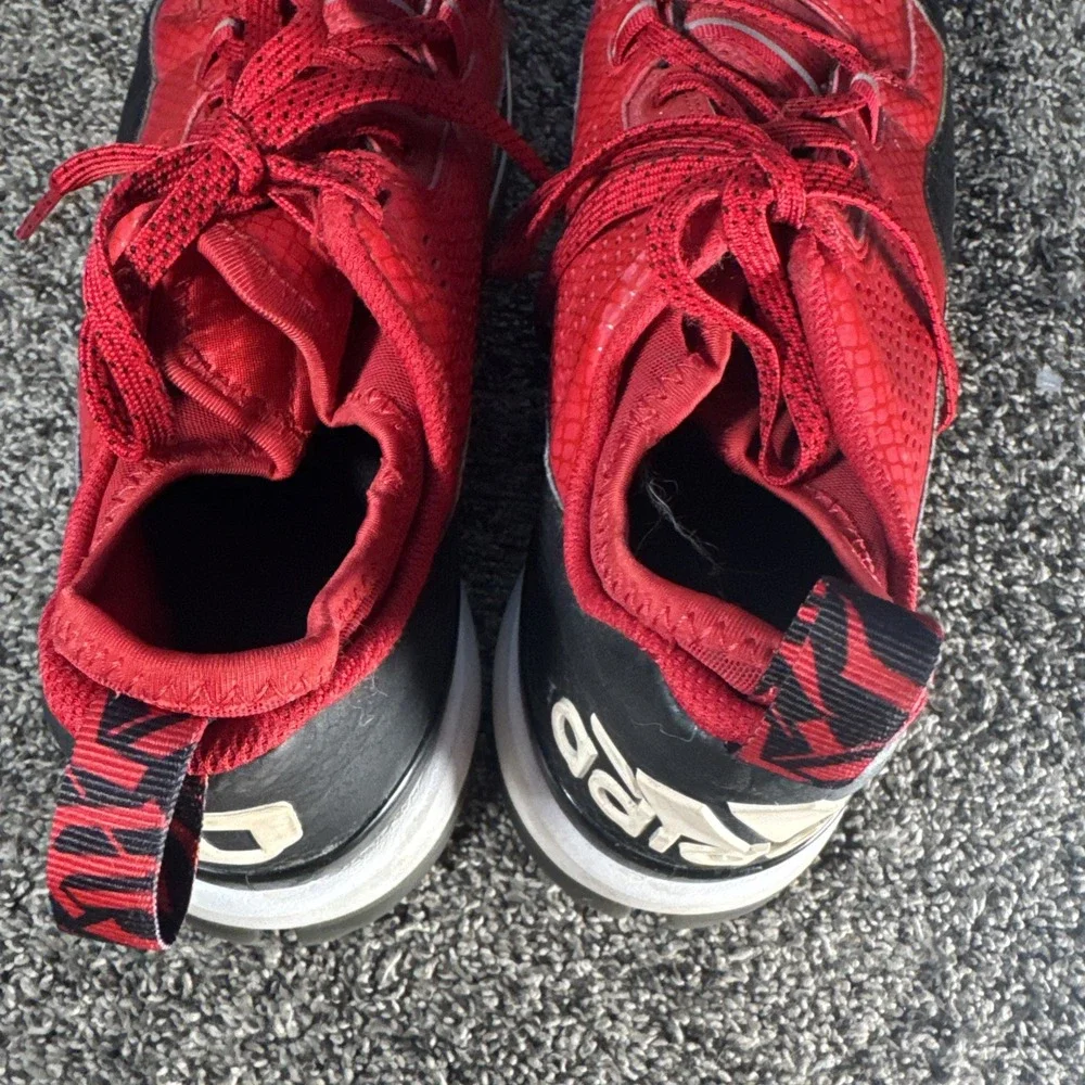 Adidas D Lillard Dame 1 Sneakers Shoes Red Black White Size 11.5